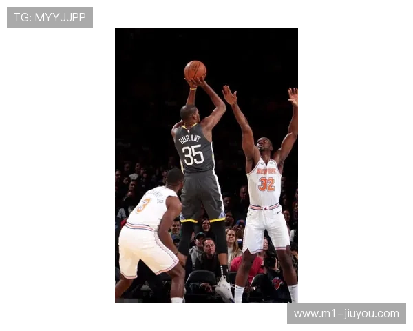 勇士末节发力险胜太阳 库里28分10篮板主导逆转好戏